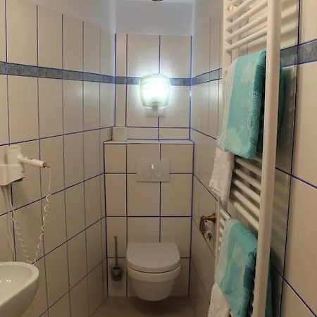 Kreuzerhof Garni Ξενοδοχείο