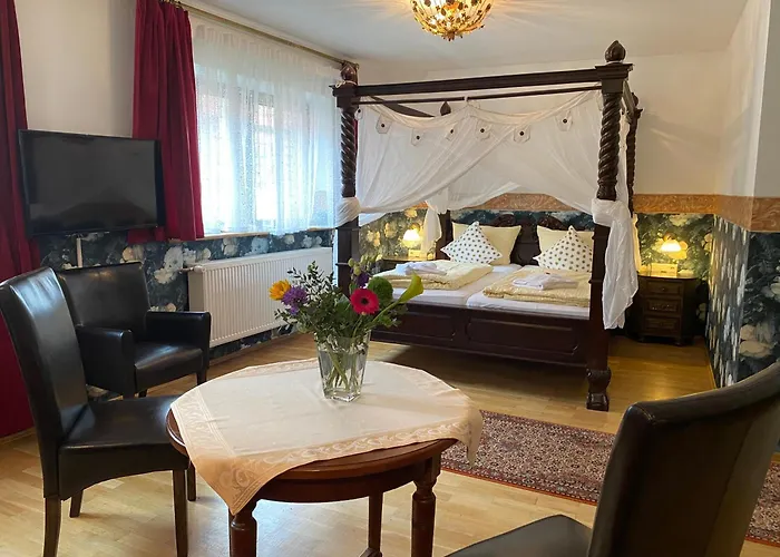 Hotel Kreuzerhof Garni 2*