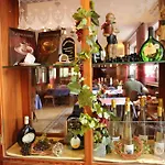Hotel Kreuzerhof Garni 2*