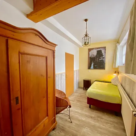 Kreuzerhof Garni Otel Rothenburg ob der Tauber