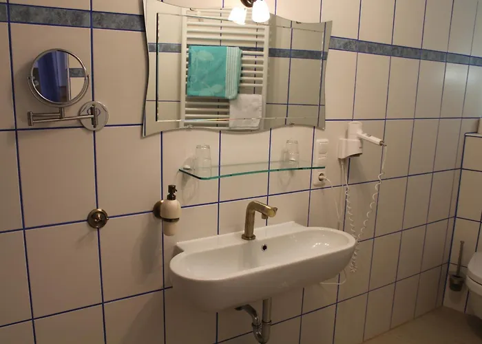 Otel Kreuzerhof Garni